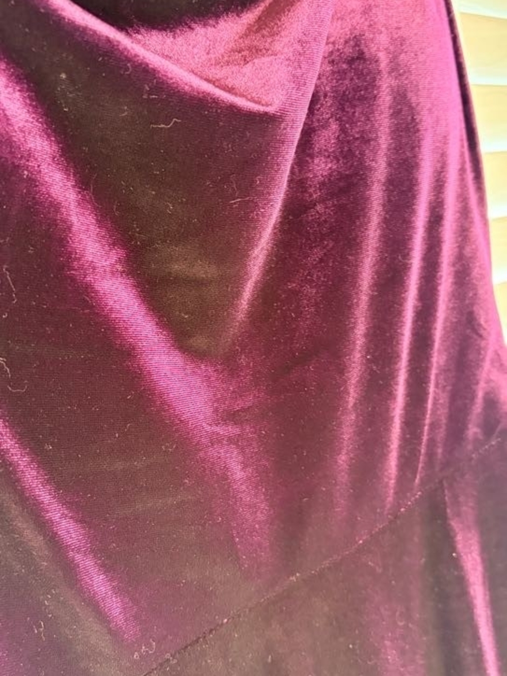 Lauren Ralph Lauren Sleeveless Velvet Sheath Dress in Deep Burgundy - Picture 4 of 5